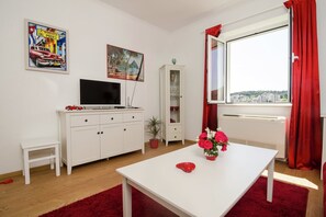 Apartment | Living room