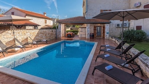 Villa | Balcón