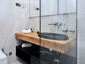 Bathroom - Luxurious two Bedroom Apartment With a sea View in Crikvenica (Crikvenica)