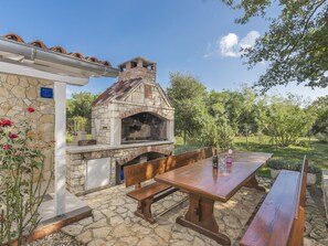 Villa | Balcony