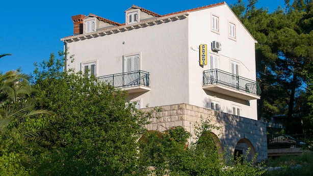 Exterior - Cozy Apartment With Balcony in Dubrovnik (Dubrovnik)