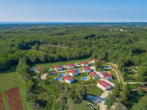 Exterior - Holiday House With Private Pool for 6-8 Persons in the Holiday Park Jelovci (Tinjan)