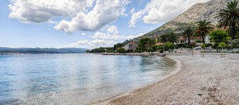 Comfortable Villa in Orebić with Garden near Seabeach 