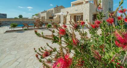 Beautiful Villa in Privlaka With Heated Swimming Pool