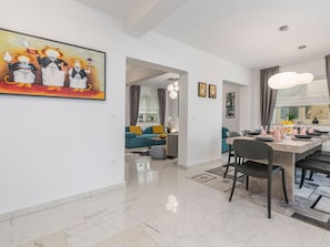 Dining - Villa With Private Pool in a Quiet Location With Garden and Grill (Kastelir-Labinci)