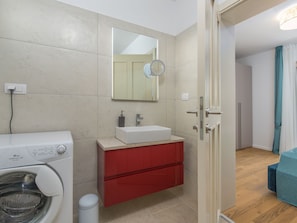 Bathroom - Villa With Private Pool in a Quiet Location With Garden and Grill (Kastelir-Labinci)