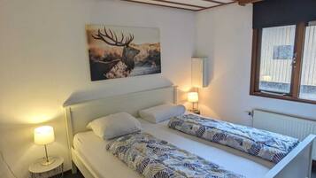 3 chambres, fer et planche à repasser, Wi-Fi