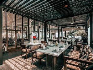 Se sirven desayunos, almuerzos y cenas