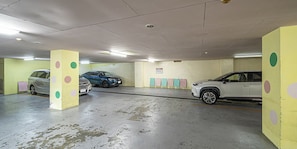 Free self-parking - Hotel Jardin de Fleurs - Adult Only (Kyoto)