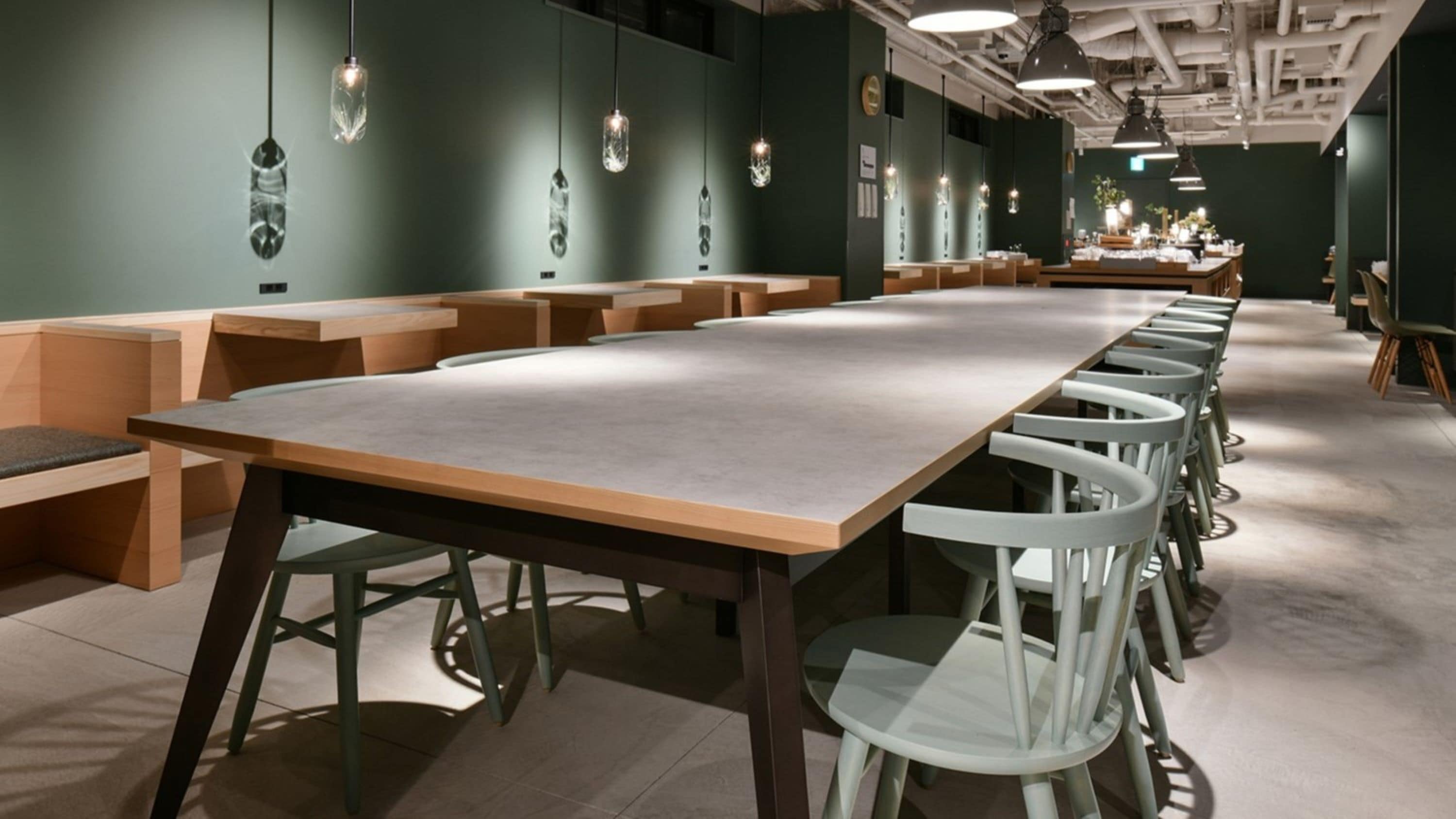 daily buffet breakfast for a fee