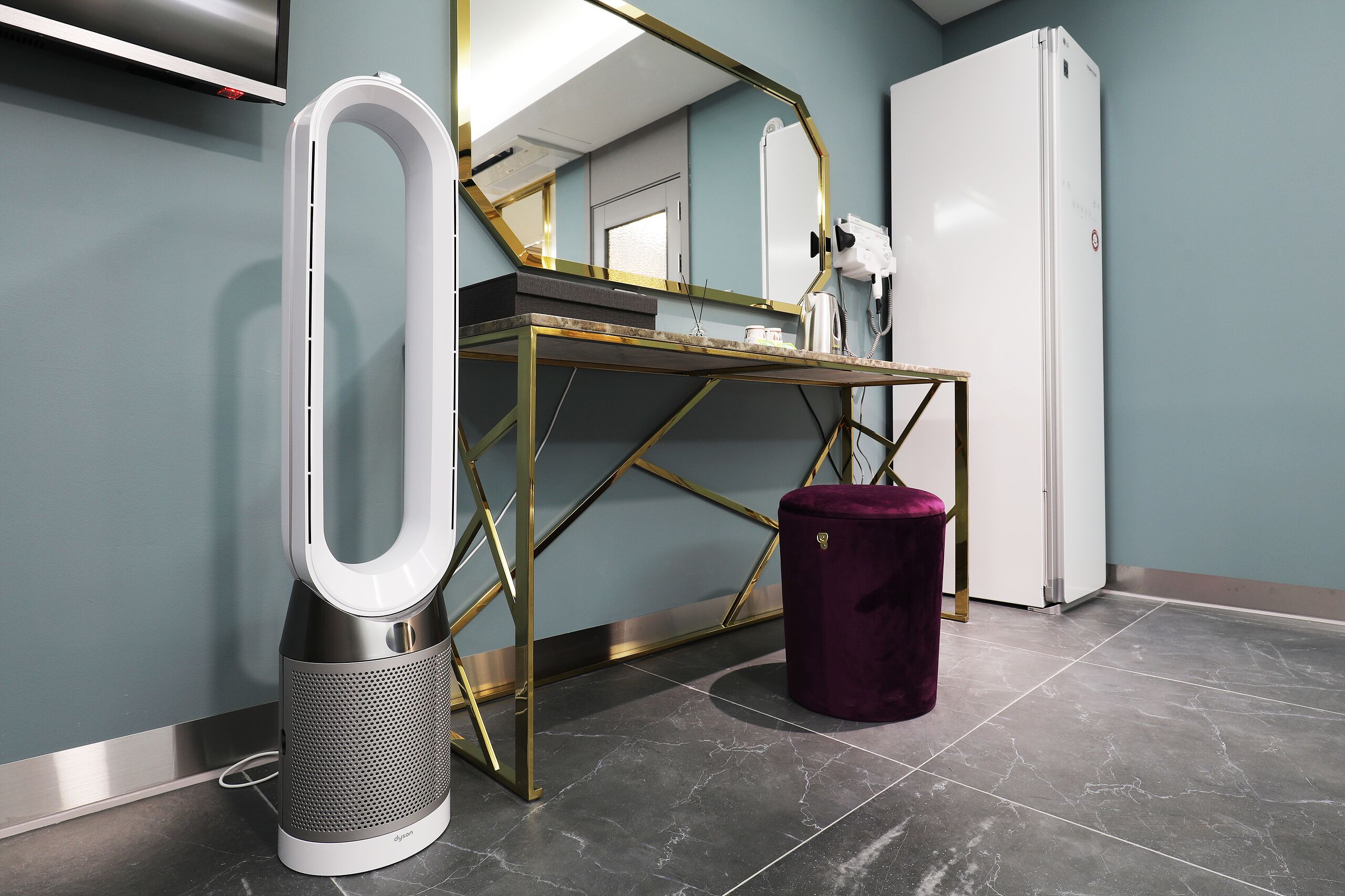 premium twin room (no breakfast on mondays) | room amenity