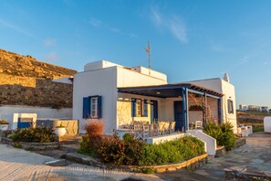 Exterior - Luxury Villa in Mykonos (Mykonos)