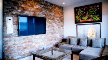 Private Vacation Home | Individually decorated, desk, laptop workspace, blackout curtains