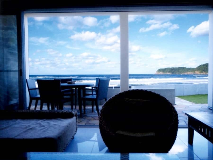 Private Vacation Home | Living area | Flat-screen TV