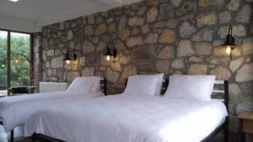 Classic Triple Room | Select Comfort beds, desk, laptop workspace, free WiFi