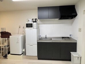 RC3 (205) Non-smoking | Private kitchen | Fridge, microwave, stovetop, rice cooker - Rc Annex 2 (Tokyo)