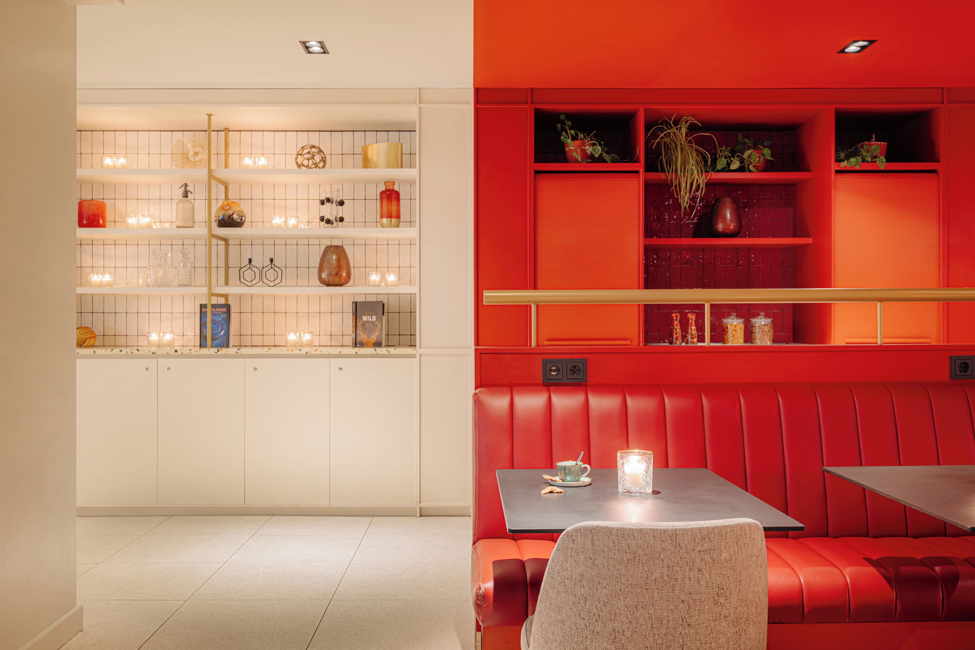 Daily buffet breakfast (EUR 17.50 per person)