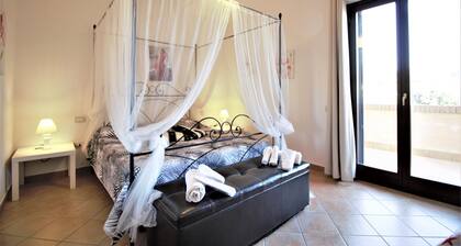 Holidaycasa Emiliano - Villa con Giardino Privato