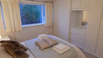 Family House | 3 bilik tidur, katil Select Comfort, seterika/papan seterika