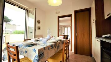 Villa, 3 Bedrooms, Accessible, Terrace | Private kitchen | Microwave, coffee/tea maker, high chair, cookware/dishes/utensils