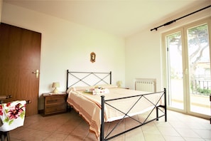 Villa, 3 Bedrooms, Accessible, Terrace | 3 bedrooms, bed sheets