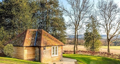 Cowdray Lodge