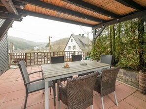 House | Balcony