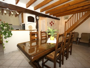 Dining - Quiet Holiday Home in Sabazan With Swimming Pool (Sabazan)