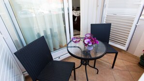 Balcony - Captivating Villa in Dubrovnik With Private Balcony (Dubrovnik)