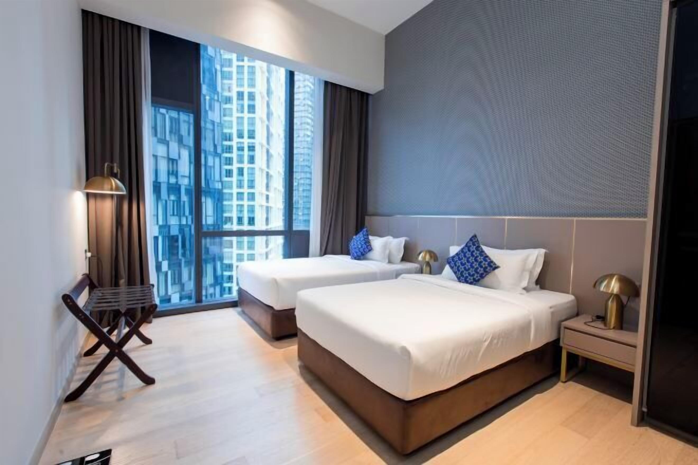 Ropa de cama de alta calidad y camas con pillow-top 