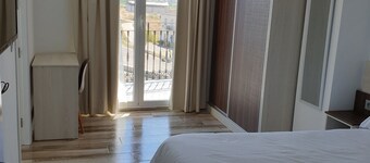 Mesón-Hostal La Cabaña