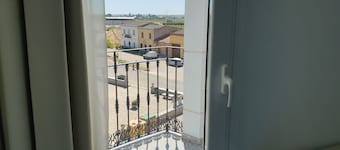 Mesón-Hostal La Cabaña