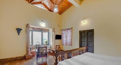 Balloon Room, Arthouse