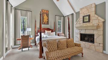 6 chambres, fer et planche à repasser, Wi-Fi gratuit, draps fournis