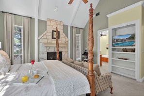 6 bedrooms, iron/ironing board, free WiFi, bed sheets