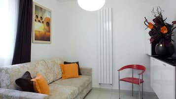 Duplex, 2 Bedrooms | Living area | TV
