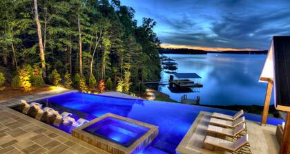 Lake Front Luxury Pool Hot Tub Dock Summer booking
