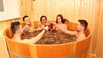Indoor spa tub