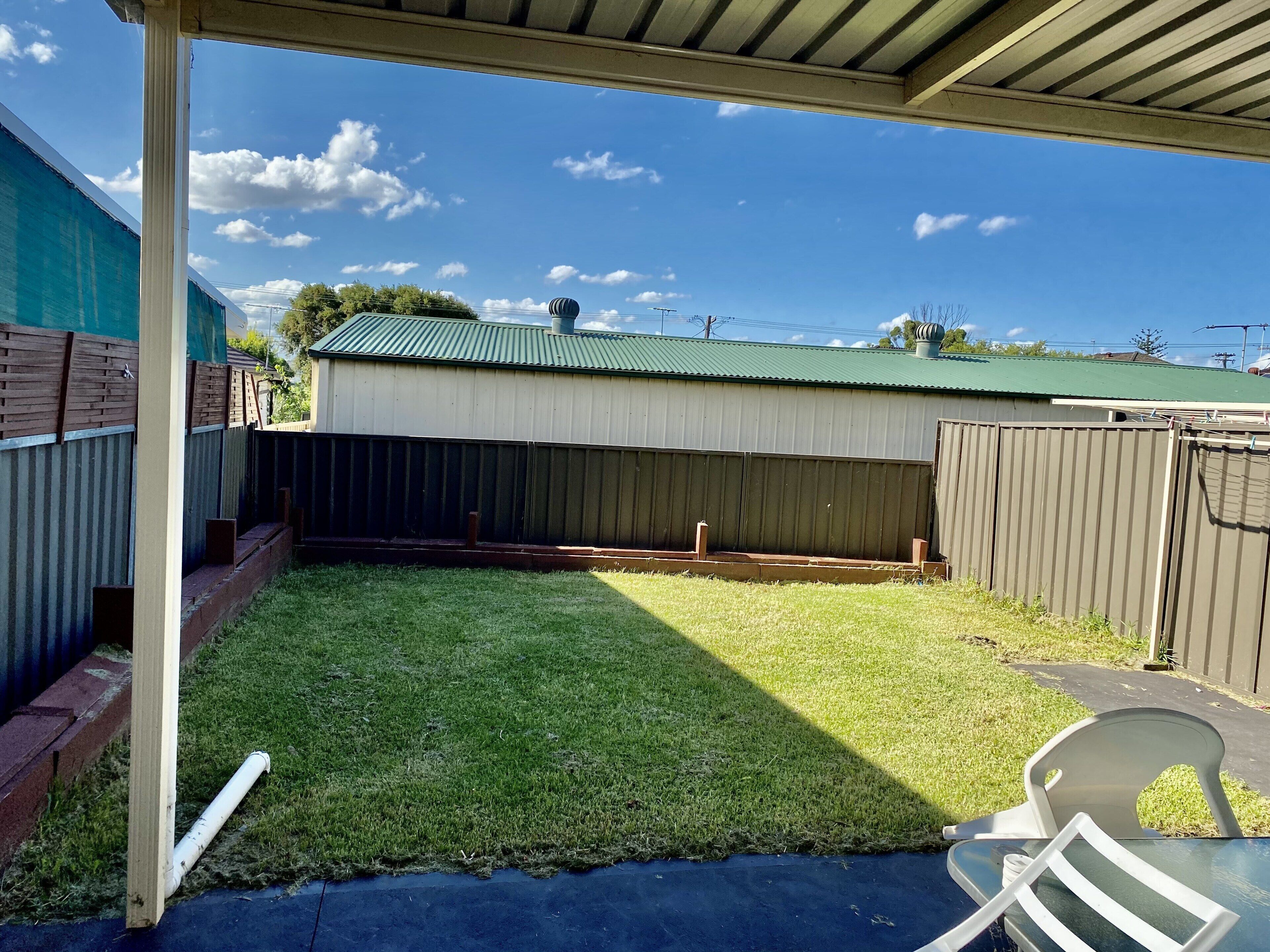 Jewel in the West - 5 bedrooms duplex with modern designs — image 3