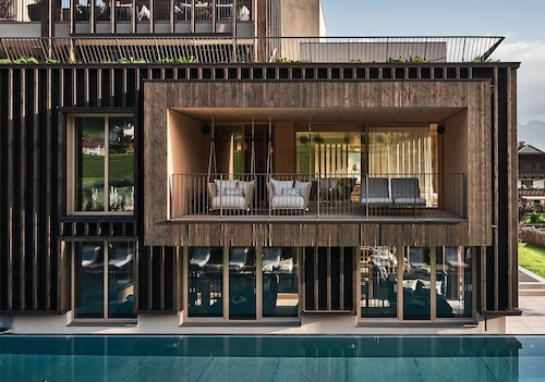 Falkensteiner Hotel Kronplatz - The Leading Hotels of the World