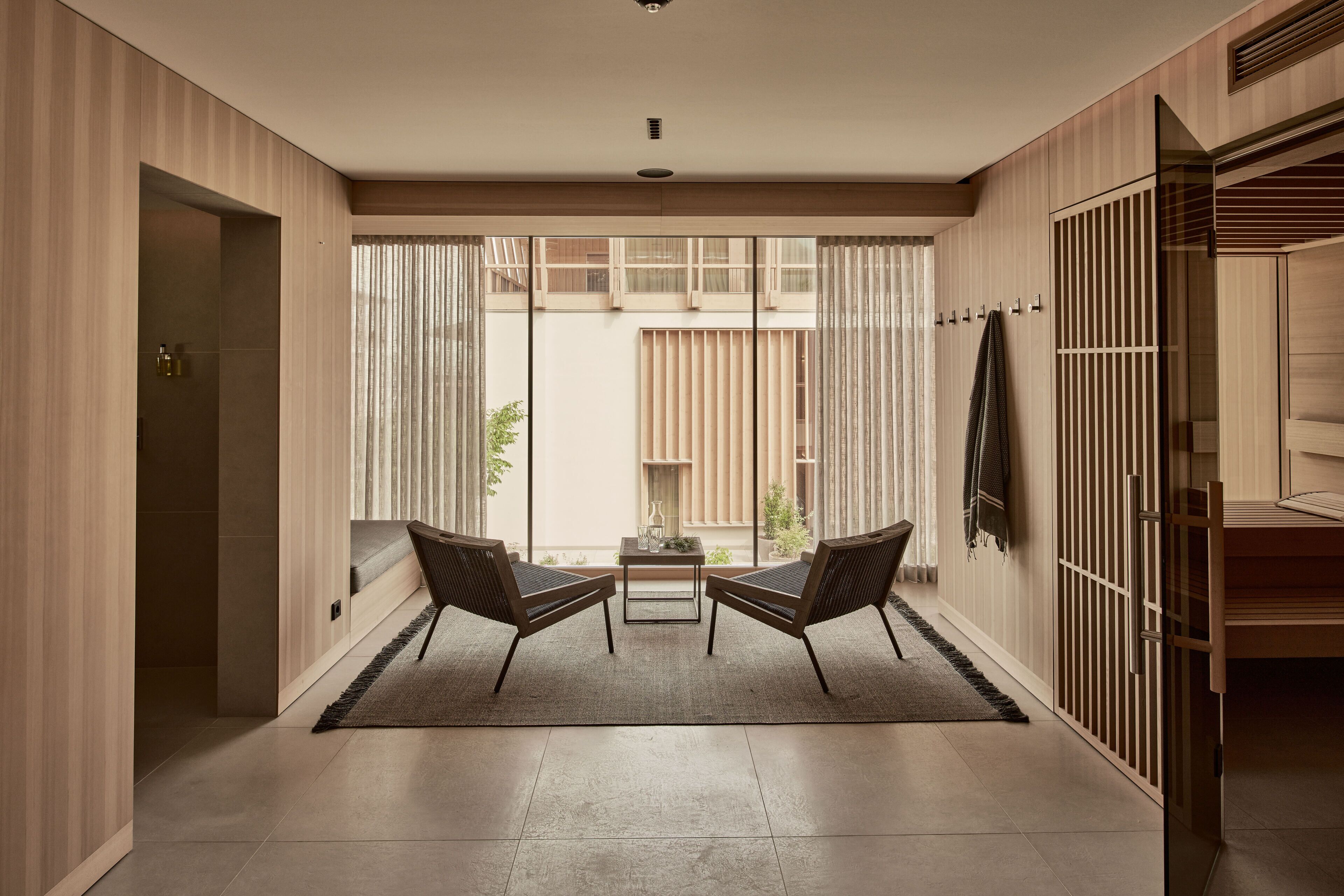 couples treatment room(s), sauna, steam room, turkish bath/hammam