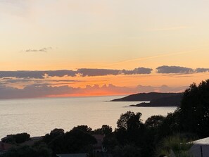 Beach/ocean view
