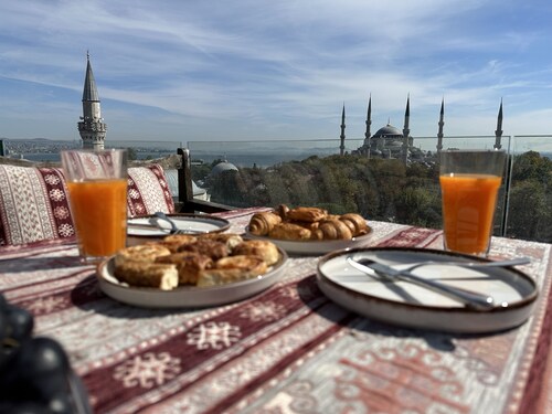 World Heritage Center Hotel