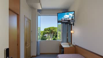 Caja de seguridad en la habitación, wifi gratis y ropa de cama