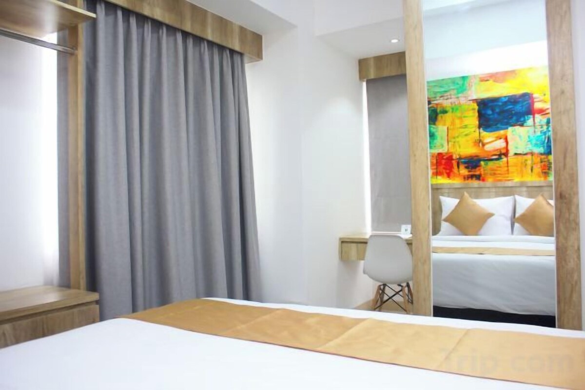 In-room safe, desk, laptop workspace, blackout drapes