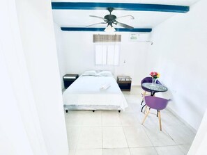 1 bedroom, WiFi, bed sheets