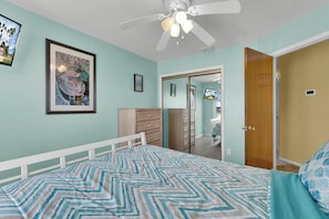 2 bedrooms, individually decorated, individually furnished, free WiFi