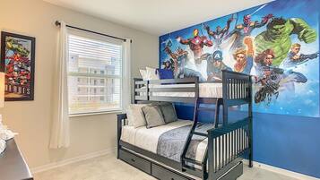 3 bedrooms, iron/ironing board, WiFi, bed sheets