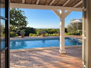 Pool - Cosy country house with heatable swimming pool and sea view. (Faro)