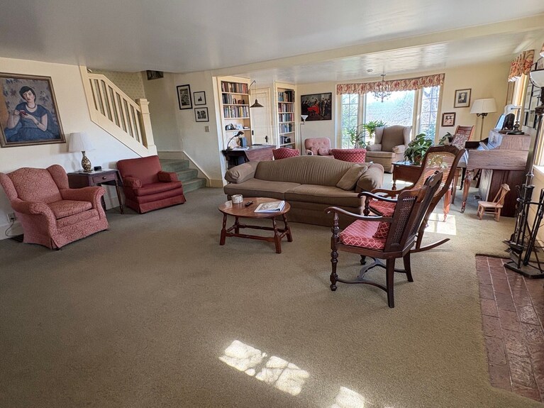 Roswell Suite In The Historic Garst Farmhouse At Whiterock Conservancy - Iowa
